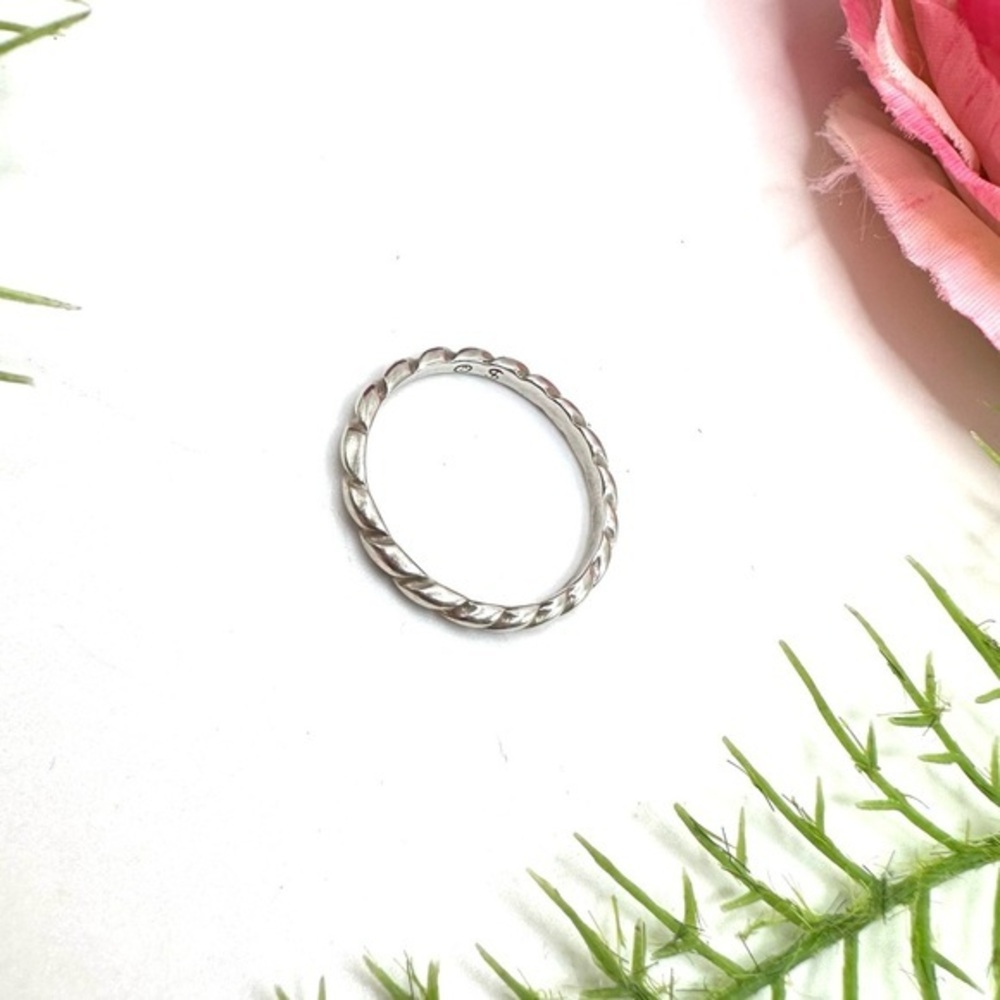 Vintagesterling Silver Spiral Twist Dainty Ring